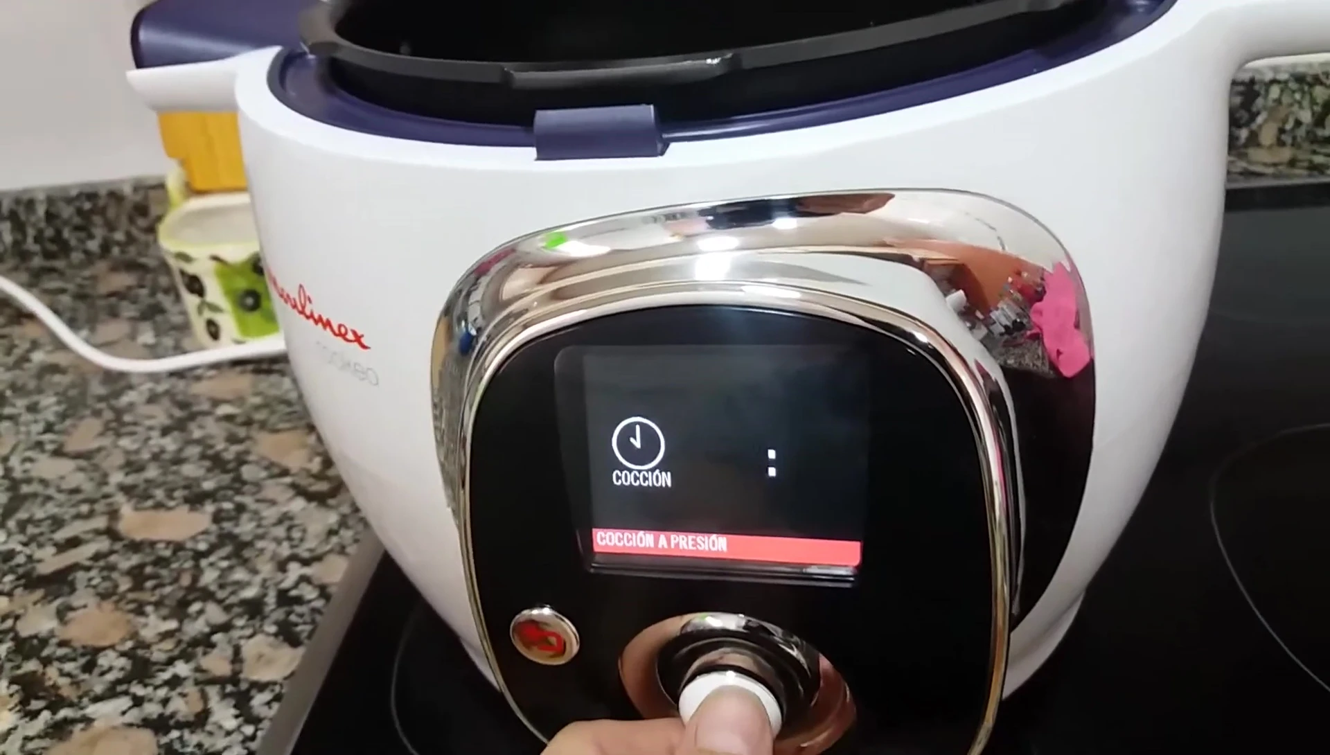 Réglage du Cookeo pour la cuisson sous pression.