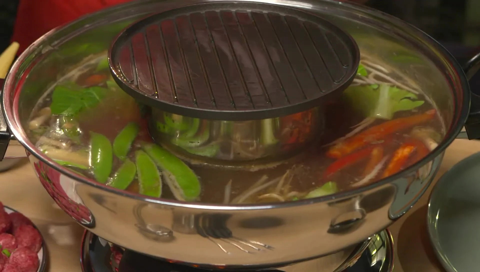 Ingrédients variés pour le hotpot