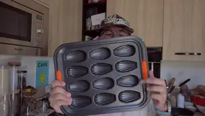 Avis Le Creuset: Moules à Madeleines, Moule à Manqué & Spatules - Test et Avis Complet