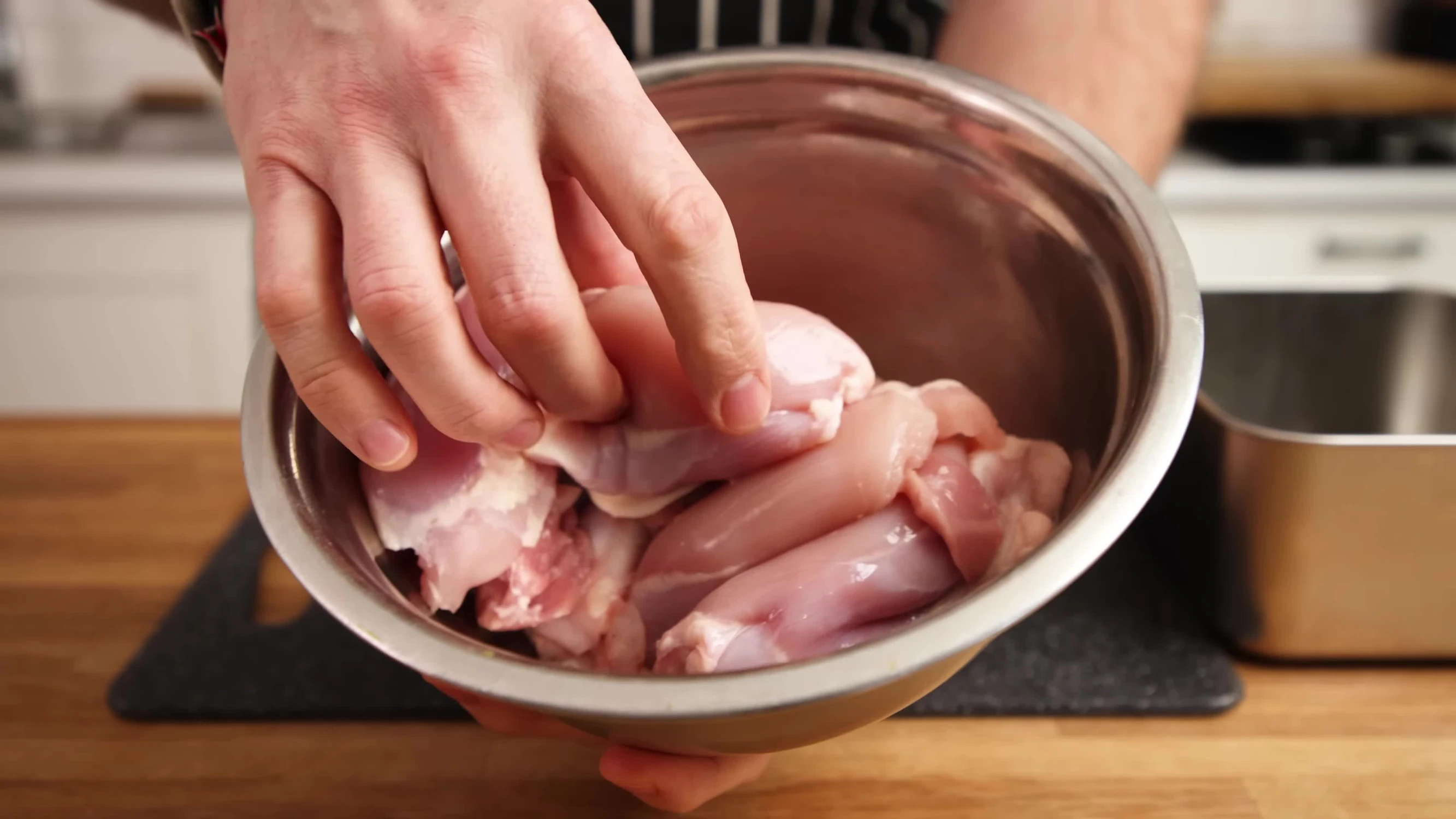 Cuisses de poulet désossées et sans peau