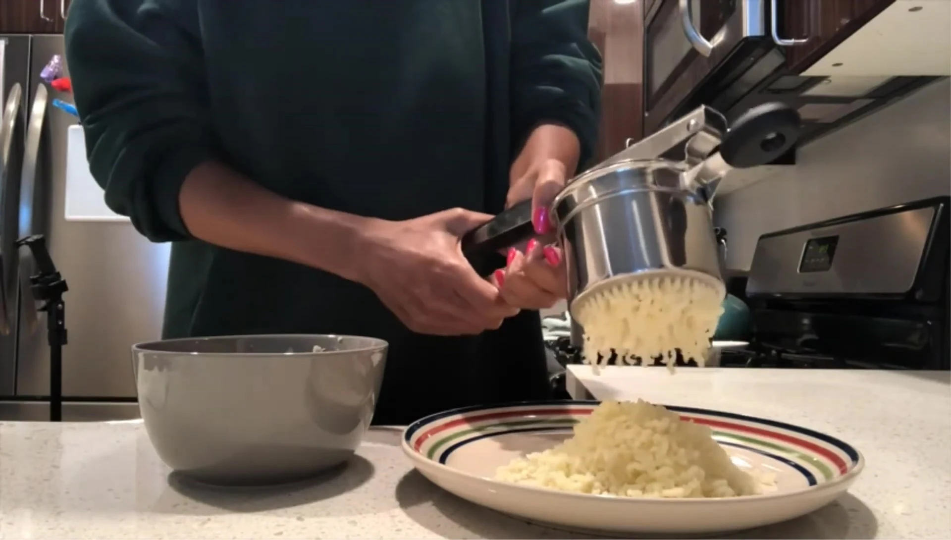 Détails de la conception du presse-purée Priority Chef