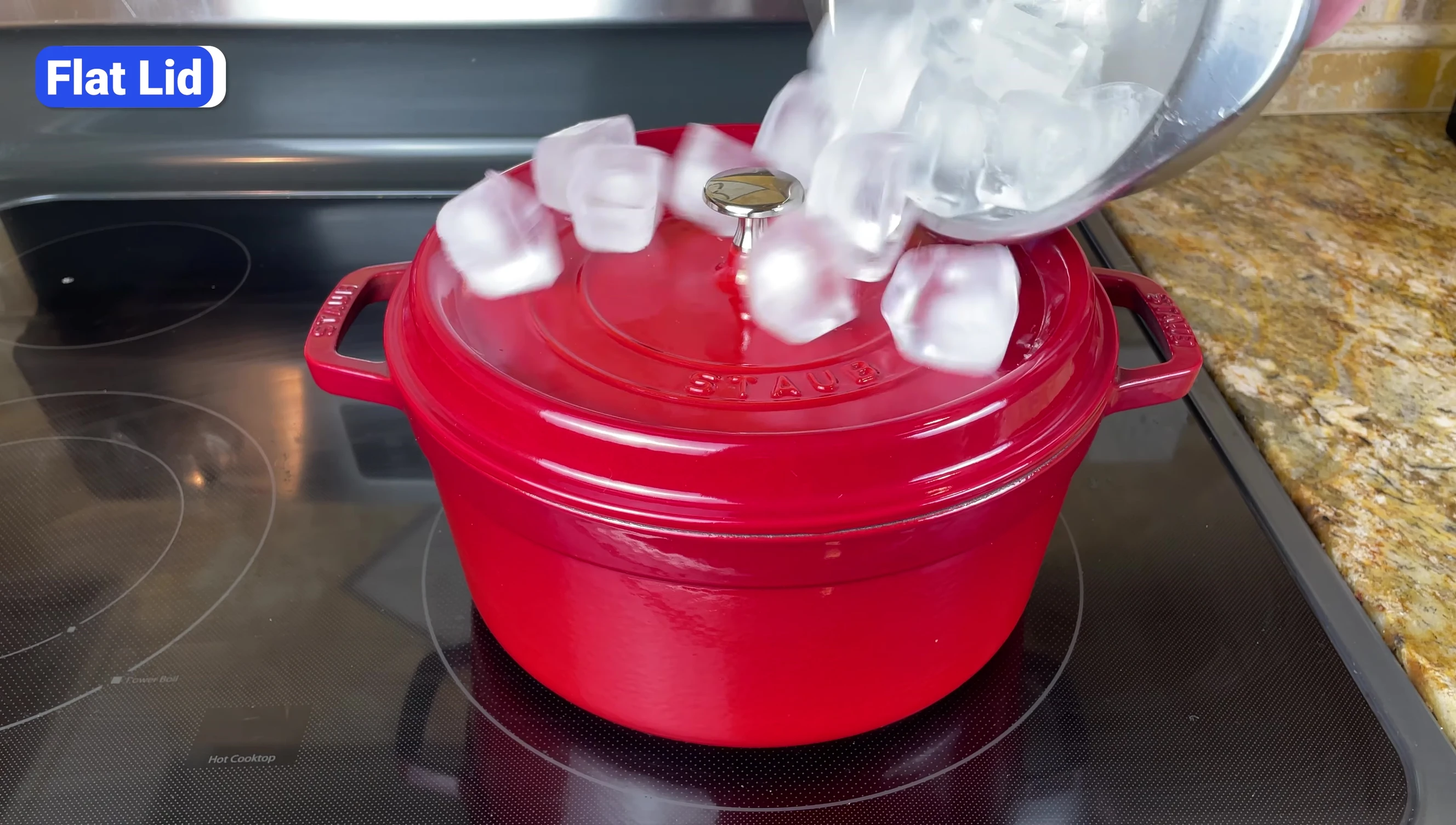 Démonstration de la condensation sur le couvercle